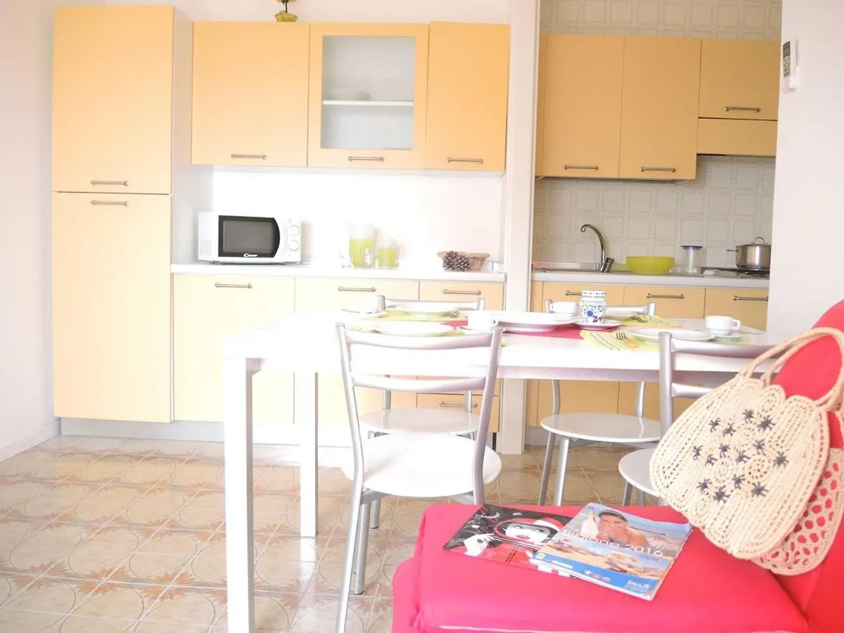 Nice Flat For Six Guests By The Sea - Beahost Bibione Apartment