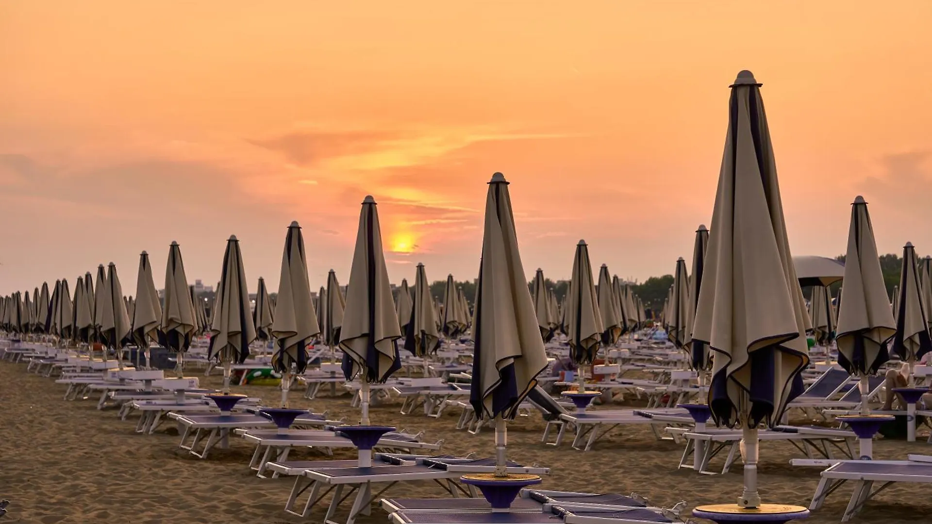 Nice Flat For Six Guests By The Sea - Beahost Bibione